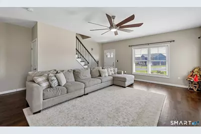 17 Sea View Terrace, Waterford, CT 06385 - Photo 4