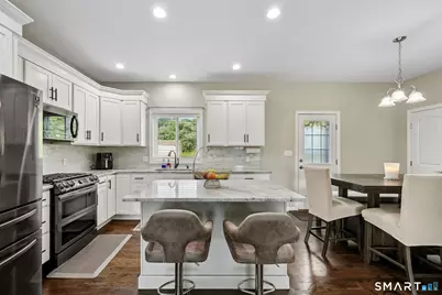 17 Sea View Terrace, Waterford, CT 06385 - Photo 6