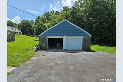 529 Wooster Street, Naugatuck, CT 06770 - Photo 10