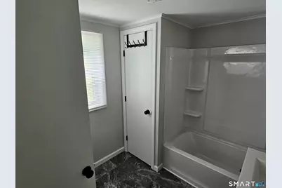 529 Wooster Street, Naugatuck, CT 06770 - Photo 14
