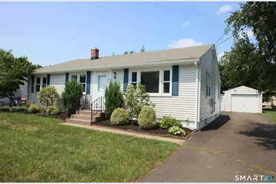 28 East Clover Circle, Hamden, CT 06514 - Photo 2