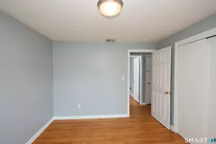 28 E Clover Cir, Hamden, CT 06514 - Photo 20