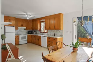 784 Warrenville Rd, Mansfield, CT 06250 - Photo 12