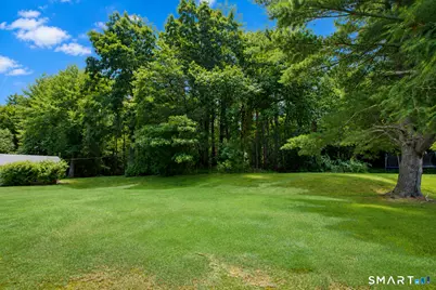 37 Shawn Drive, Bristol, CT 06010 - Photo 6