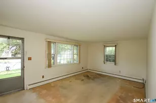 37 Shawn Dr, Bristol, CT 06010 - Photo 14