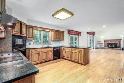 21 Farm Road, Sherman, CT 06784 - Photo 6