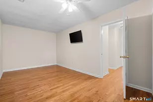 140 Thompson St, East Haven, CT 06513 - Photo 16