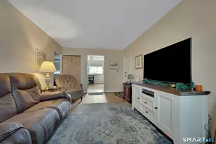 4 Van Zant St, Norwalk, CT 06855 - Photo 4
