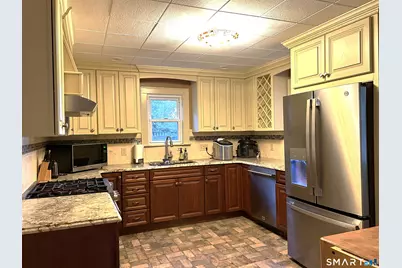 102 Cottage Road, Enfield, CT 06082 - Photo 8