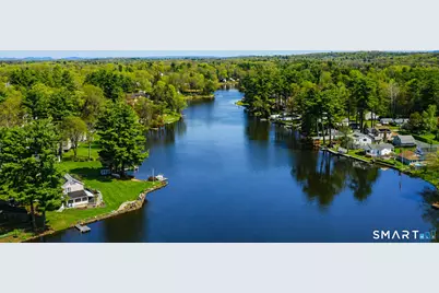 102 Cottage Road, Enfield, CT 06082 - Photo 2