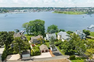 4 Seaside Pl, Norwalk, CT 06855 - Photo 8