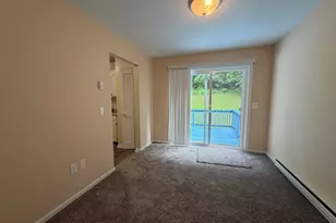 140 New Haven Ave, Derby, CT 06418 - Photo 8
