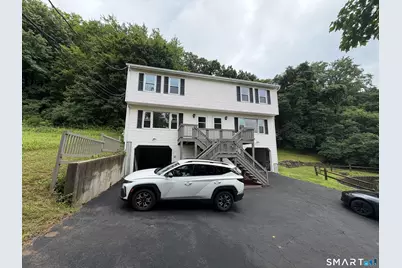 140 New Haven Avenue #A, Derby, CT 06418 - Photo 2
