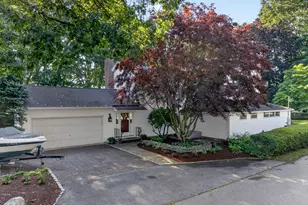 7 Shawandassee Rd, Waterford, CT 06385 - Photo 6