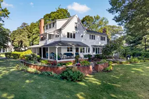 7 Shawandassee Rd, Waterford, CT 06385 - Photo 2