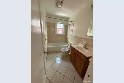 477-481 Hawley Avenue, Bridgeport, CT 06606 - Photo 12