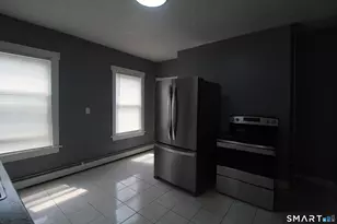 34 Lenox St, Hartford, CT 06112 - Photo 10