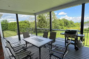 556 Hill St, Bristol, CT 06010 - Photo 30