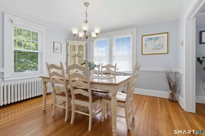 19 Crestview Avenue, Stamford, CT 06907 - Photo 6