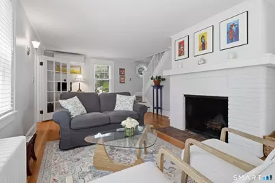 19 Crestview Avenue, Stamford, CT 06907 - Photo 2