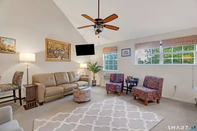 1231 Washington Street #14, Middletown, CT 06457 - Photo 6