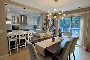 9 Oakledge Cir, Norwalk, CT 06854 - Photo 12