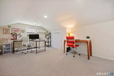 85 Woodbury Avenue, Stamford, CT 06907 - Photo 24