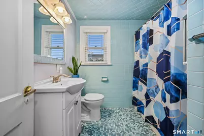 85 Woodbury Avenue, Stamford, CT 06907 - Photo 22