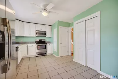 46 Hall Street, New Haven, CT 06512 - Photo 12