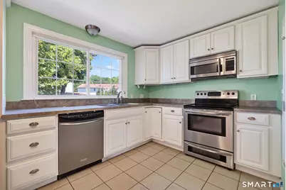 46 Hall Street, New Haven, CT 06512 - Photo 16