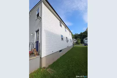 34 Viets Street, New Britain, CT 06053 - Photo 6