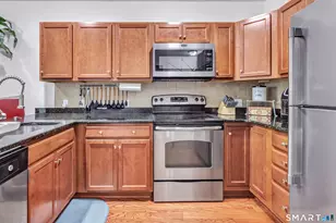 2660 North Ave, Bridgeport, CT 06610 - Photo 4