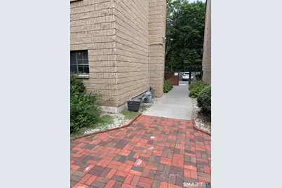 38 North Main Street #2, West Hartford, CT 06107 - Photo 4