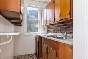 95 Sunnyside Ave, Waterbury, CT 06708 - Photo 4