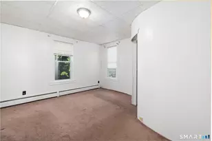 95 Sunnyside Ave, Waterbury, CT 06708 - Photo 10