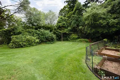 140 Round Hill Road, North Haven, CT 06473 - Photo 40
