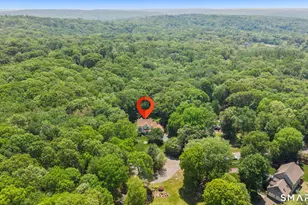 14 Wychwood Ln, Oxford, CT 06478 - Photo 2