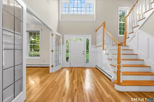 14 Wychwood Ln, Oxford, CT 06478 - Photo 8