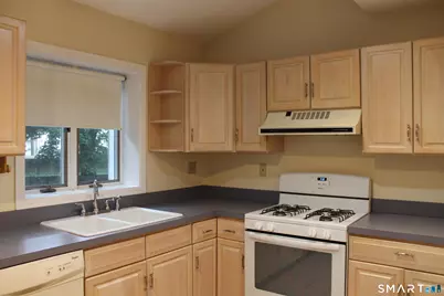 101 Curtis Street #1, Meriden, CT 06450 - Photo 4