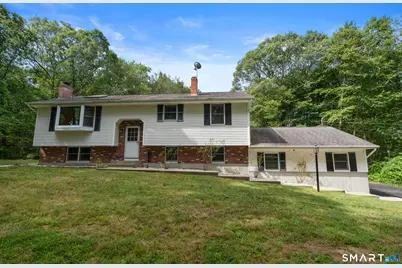 14 Sarah Drive, Montville, CT 06382 - Photo 2