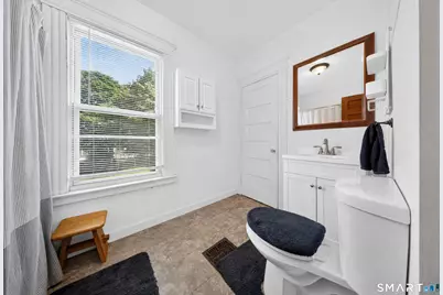 463 Washington Avenue, West Haven, CT 06516 - Photo 24