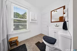 463 Washington Ave, West Haven, CT 06516 - Photo 24