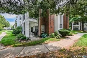 31 High St, East Hartford, CT 06118 - Photo 4