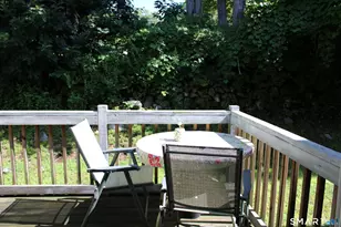 527 West Thames St, Norwich, CT 06360 - Photo 22