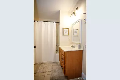 527 West Thames Street #13, Norwich, CT 06360 - Photo 16