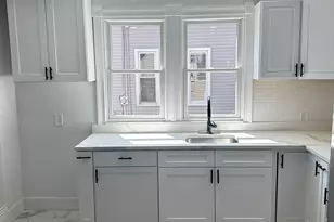 66 S 3rd St, Meriden, CT 06451 - Photo 14