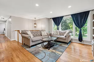 1018 Grassy Hill Rd, Montville, CT 06370 - Photo 18