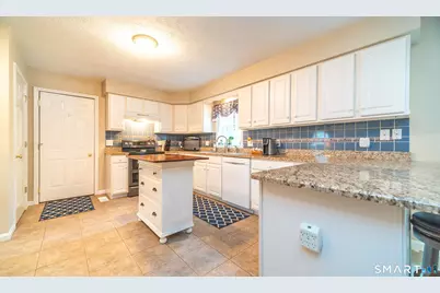 20 Holly Bush Lane, Norwich, CT 06360 - Photo 6