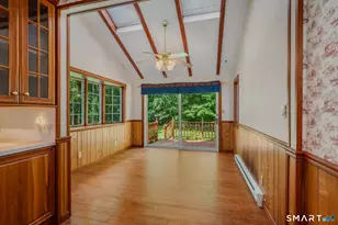 15 Monticello Dr, East Lyme, CT 06333 - Photo 18