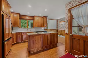 15 Monticello Dr, East Lyme, CT 06333 - Photo 12